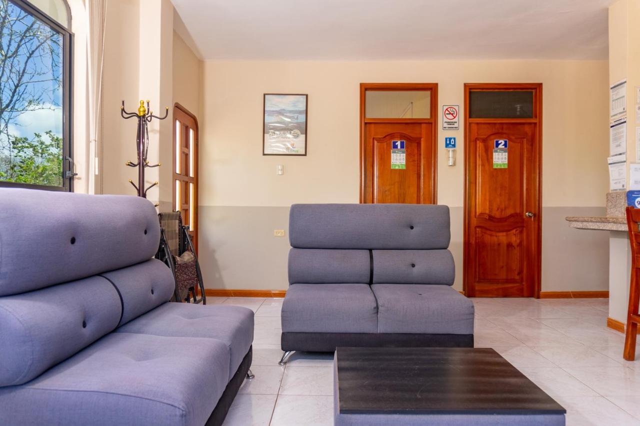 Cucuve Eco Hostal Puerto Baquerizo Moreno Εξωτερικό φωτογραφία
