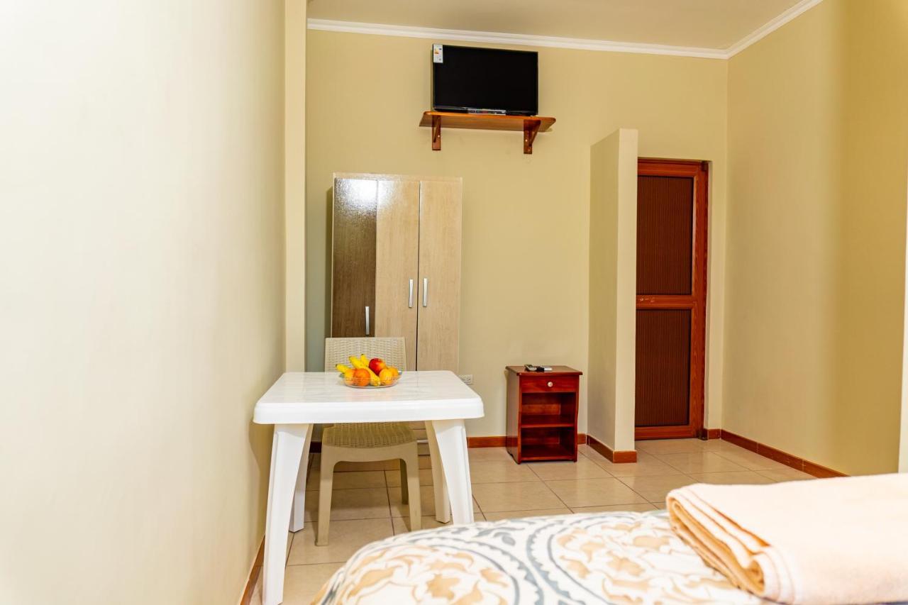 Cucuve Eco Hostal Puerto Baquerizo Moreno Εξωτερικό φωτογραφία