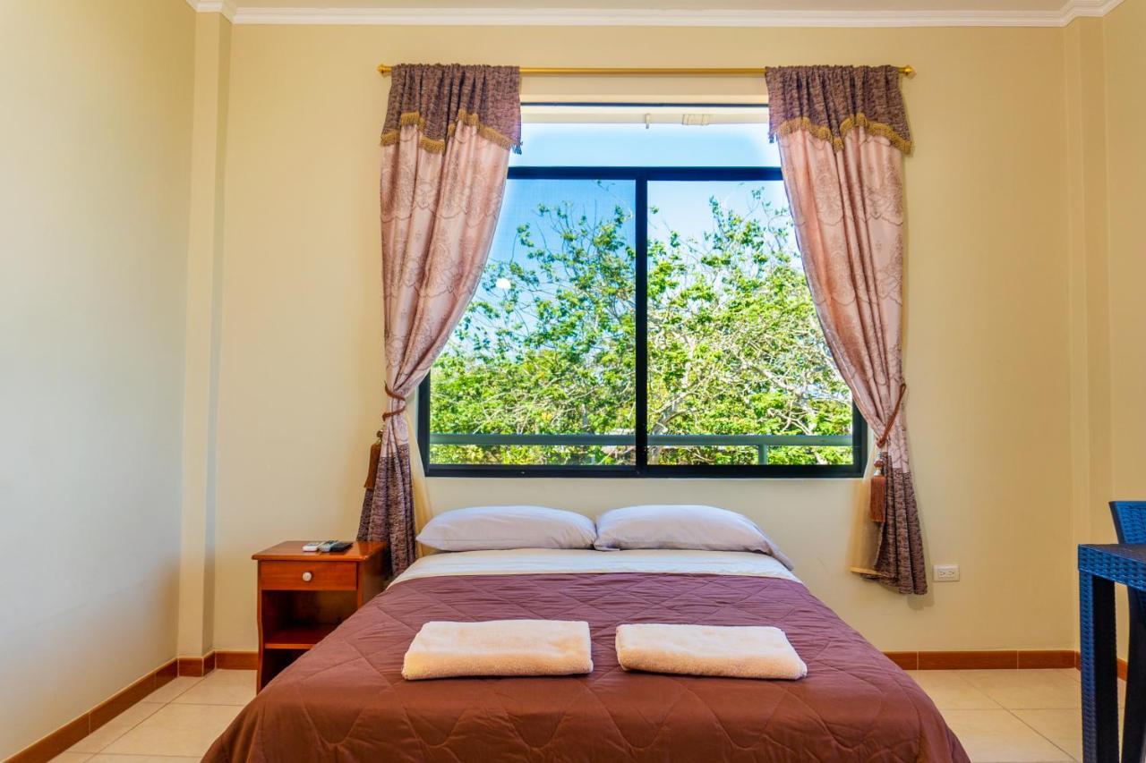Cucuve Eco Hostal Puerto Baquerizo Moreno Εξωτερικό φωτογραφία